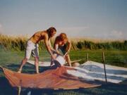 Holzbootfreunde Fischland e.V. - Lohen (färben) der Baumwollsegel