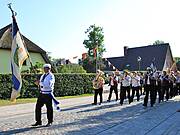 Umzug - 125 Jahre Tonnenbund in Born a. Darß