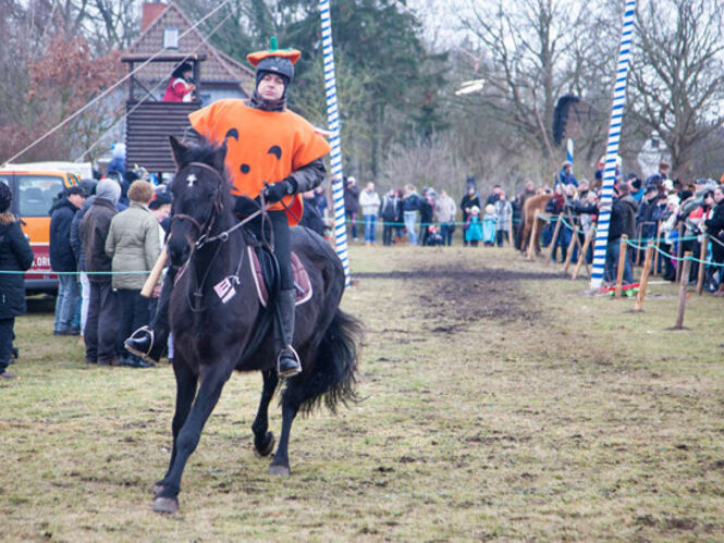 Borner Fastnachts-tonnenabschlagen 2016