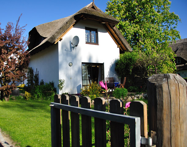 Ferienhaus Ostseebad Ahrenshoop Ferien unterm Rohrdach - Ostsee-Urlaub in der Region Fischland-Darß-Zingst