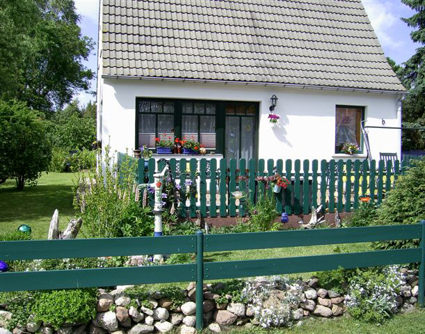 Ferienwohnung Ostseebad Prerow Ferienwohnung Leuchtturm - Ostsee-Urlaub in der Region Fischland-Darß-Zingst