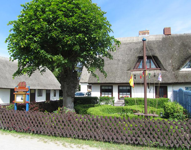 Ferienwohnung Wieck a. Darß Segebarth Haus Ferienwohnung - Ostsee-Urlaub in der Region Fischland-Darß-Zingst