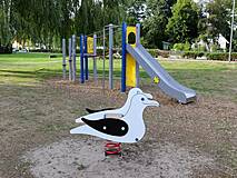 Spielplatz Prerow, am Brunnen - Federwippe