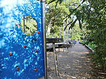 Spielplatz Hauptübergang Prerow - Kletterwand