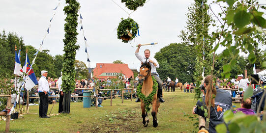 Tonnenabschlagen in Wieck a. Darß