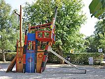 Piratenspielplatz - großer Abenteuerspielplatz im Ostseebad Wustrow