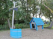 Spielplatz Wustrower Hafen - Schiffsbug mit Steuerrad