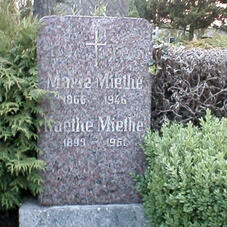 Grabstein Käthe Miete