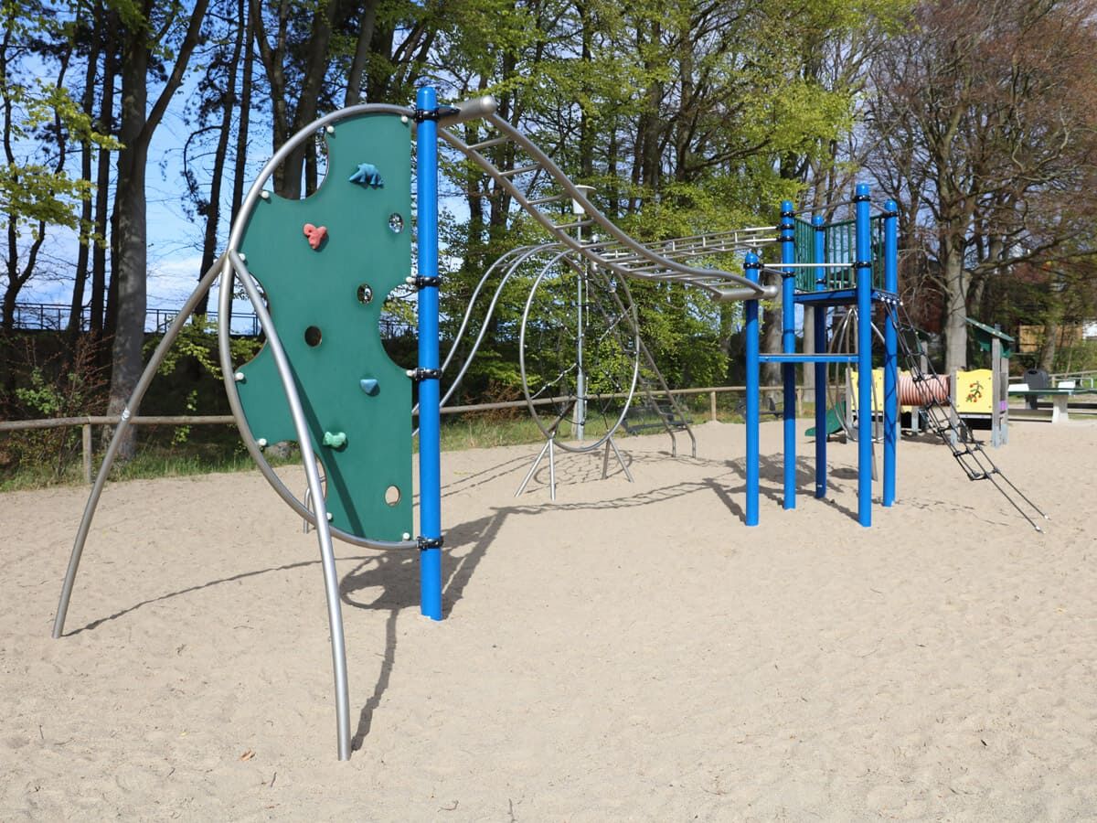 Spielplatz in Zingst - zwischen Ostsee und Deich