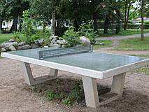 Spielplatz am Wäldchen Zingst - Tischtennisplatte