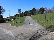 Zingst: Strandaufgang 11, Deichzugang